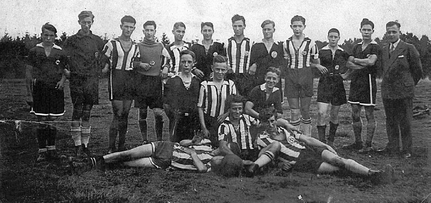 1933 Bild mit Joh. Walgenbach als Vorsitzender